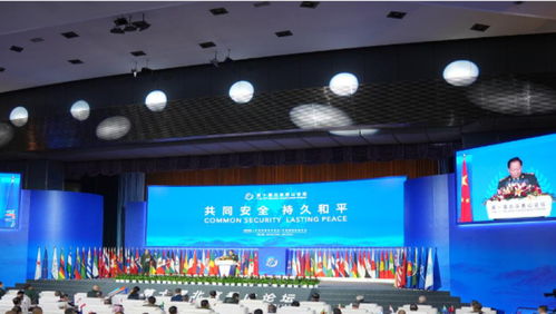 菲軍艦強(qiáng)闖黃巖島,中菲人員在南海國(guó)際會(huì)議現(xiàn)場(chǎng)交鋒,雙方爆發(fā)口角